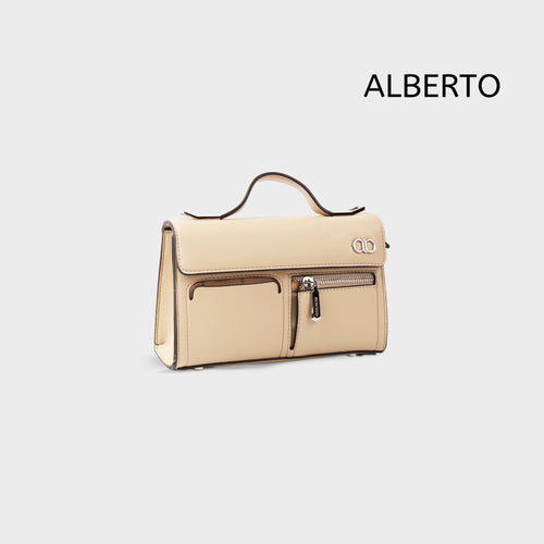 Women's Lyra Pochette Handbags