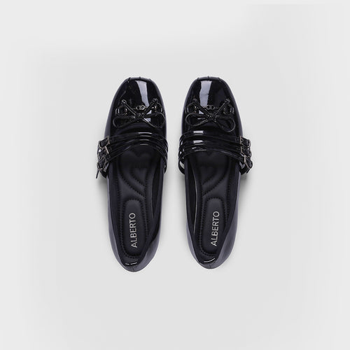 Women's Aunika Flat Shoes