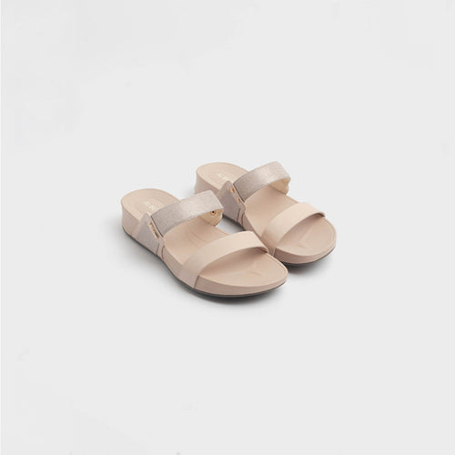 cushOn Women's Cassidy Wedge Sandals