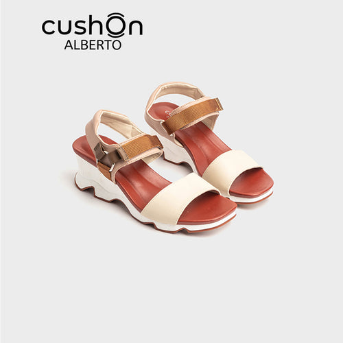 cushOn Women's UrbanRoam S3 W Sandals