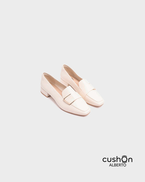 cushOn Women's Haven Pumps