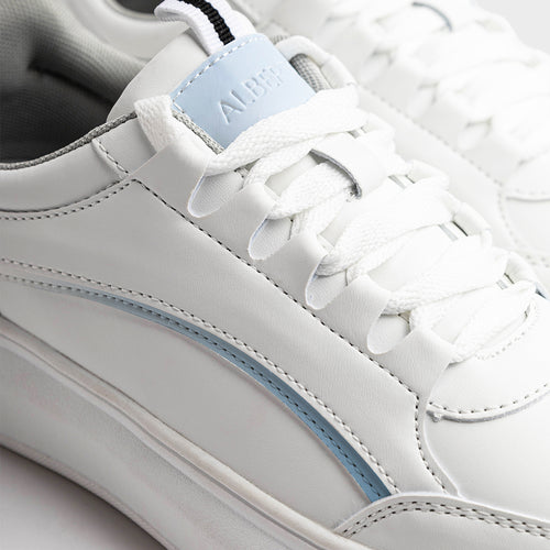 Women's Kiana Sneakers