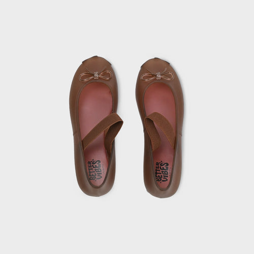 BETTER VIBES by ALBERTO Women's Ula Mary Jane Flats