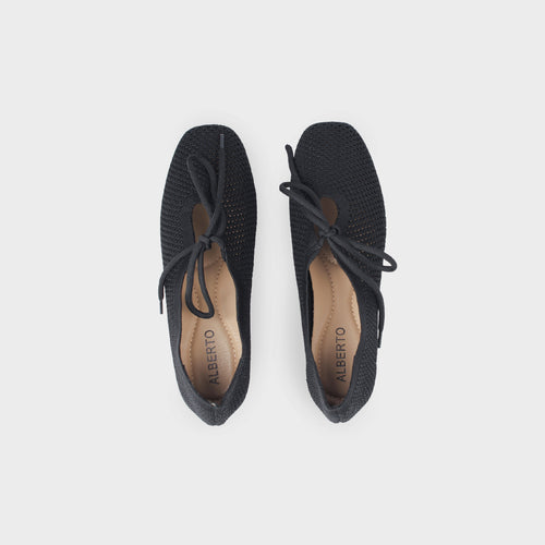 Women's Ellery Lace-Up Flats