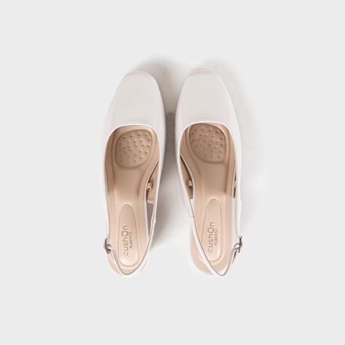 cushOn Women's Emerie Low Pumps