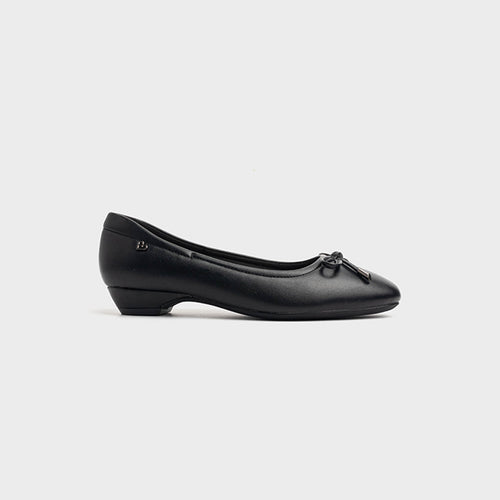 cushOn Women's Eleanor Low Pumps