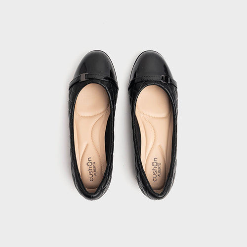 cushOn Women's Eimme Ballerina