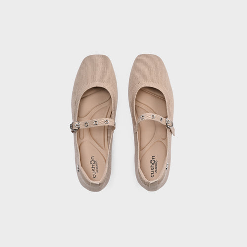 cushOn Women's Gabi Knitted Flat Shoes