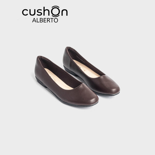 cushOn Women's Ezri Flat Shoes