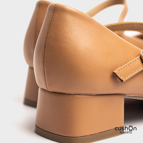 cushOn Women's Gaya Pumps