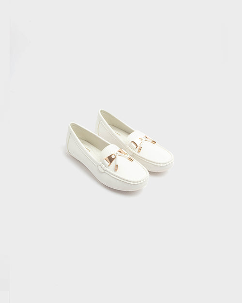 cushOn Women's Elaina II Moccasins