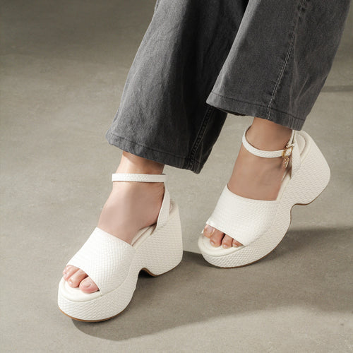 Women's Darcy Woven Wedge Sandals