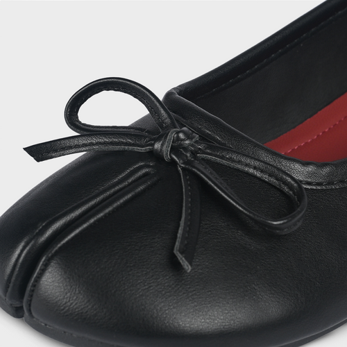 Women's Arianne Tabi Split-Toe Shoes