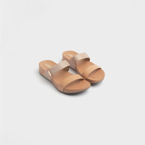 cushOn Women's Cassidy Wedge Sandals