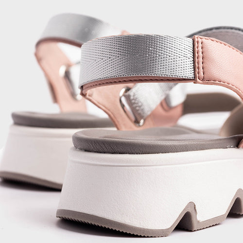 cushOn Women's Alora Strap-On Sandals