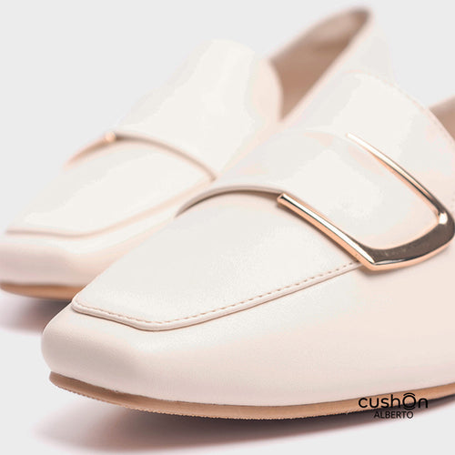 cushOn Women's Haven Pumps