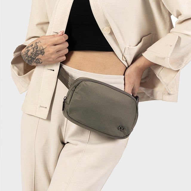 Unisex Yumi Belt Bag