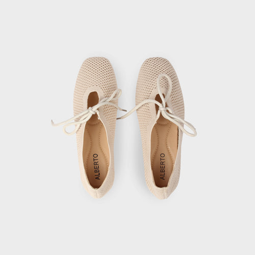 Women's Ellery Lace-Up Flats
