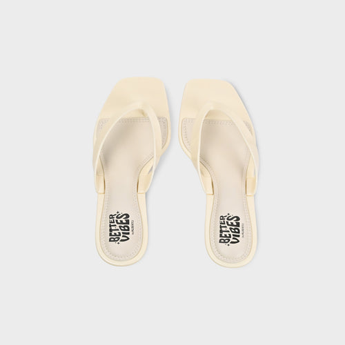 BETTER VIBES by ALBERTO Women's Dolly Jelly Kitten Heels