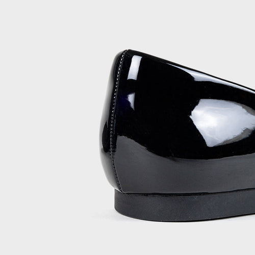 cushOn Women's Estelle Flat Shoes