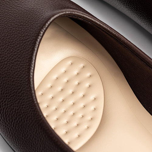 cushOn Women's Ezri Flat Shoes