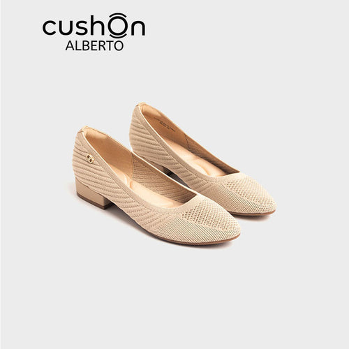 cushOn Women's Genevieve Low-Heeled Pumps