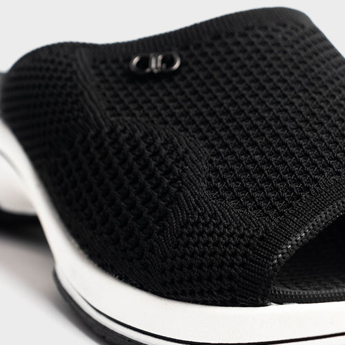 cushOn Women's Gisselle Slip-On Sandals