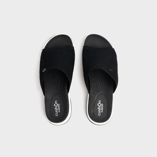 cushOn Women's Gisselle Slip-On Sandals