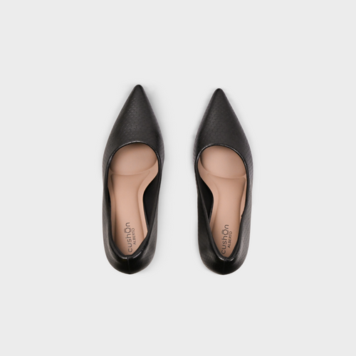 cushOn Women's Yelena Pumps