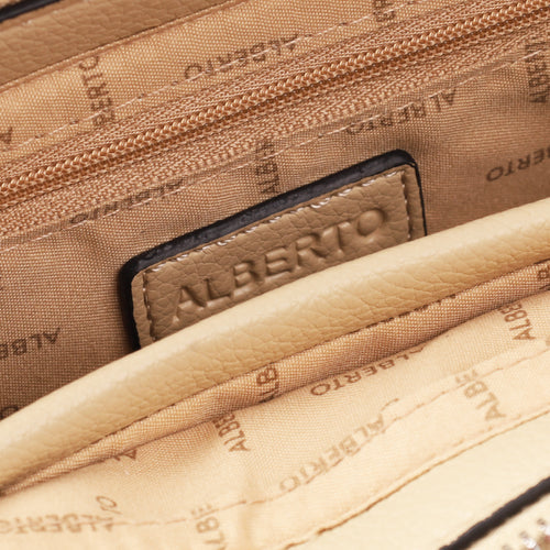 Women's Lyra Pochette Handbags