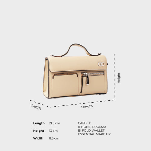 Women's Lyra Pochette Handbags